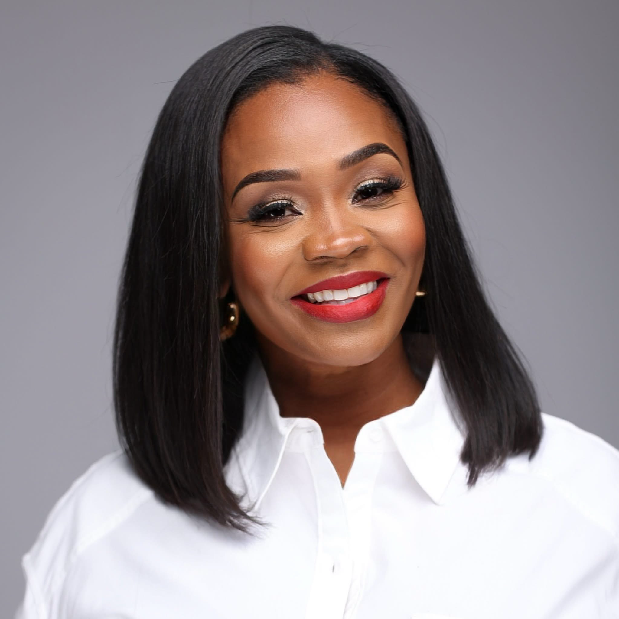 Santina Epps-Thomas Headshot
